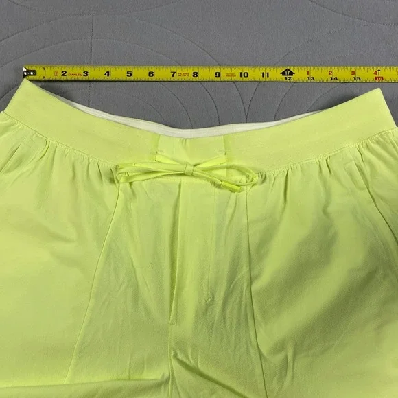Lululemon Men Shorts XL License To Train Neon Yellow Mid Rise Athleisure Running - Picture 7 of 14
